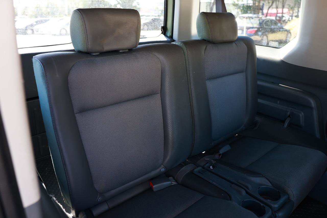 Used 2004 Honda Element EX image 14