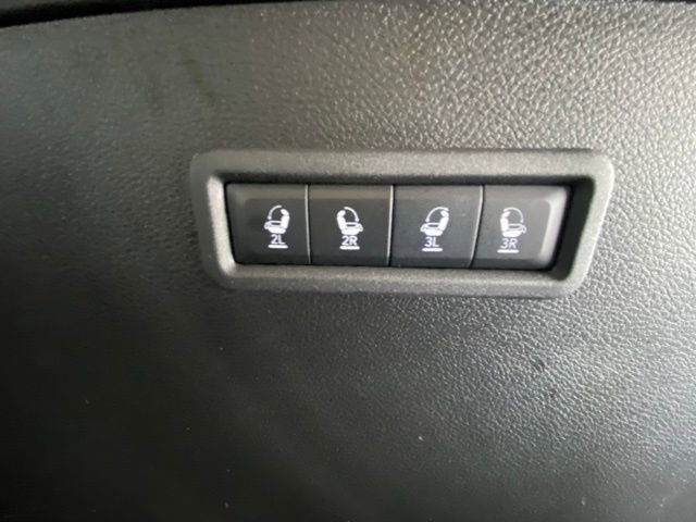 Used 2024 Jeep Wagoneer Series II image 30