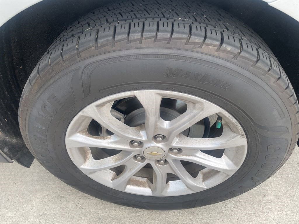 Used 2020 Chevrolet Equinox LT AWD/4WD image 17