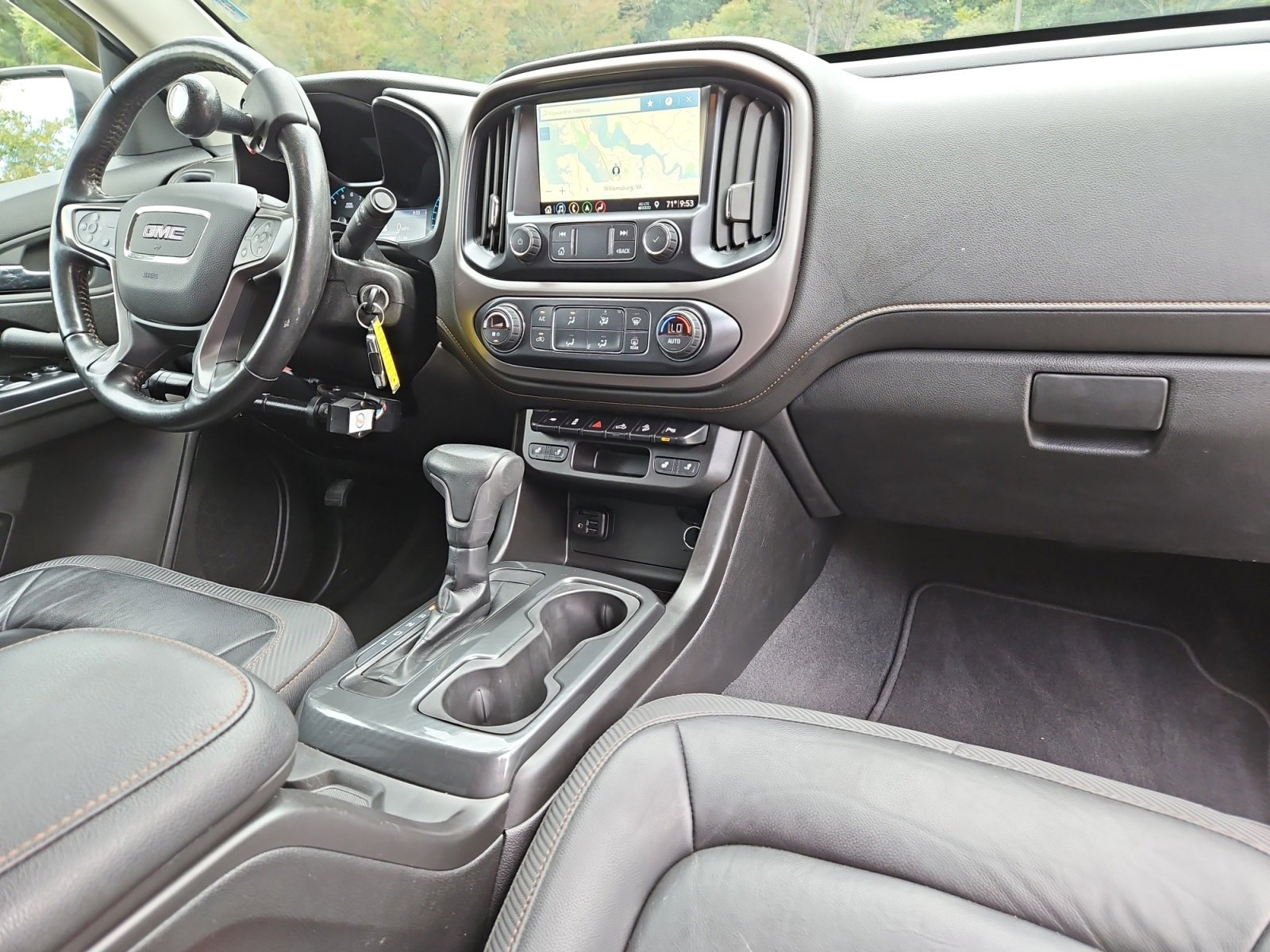 Used 2021 GMC Canyon AT4 image 16