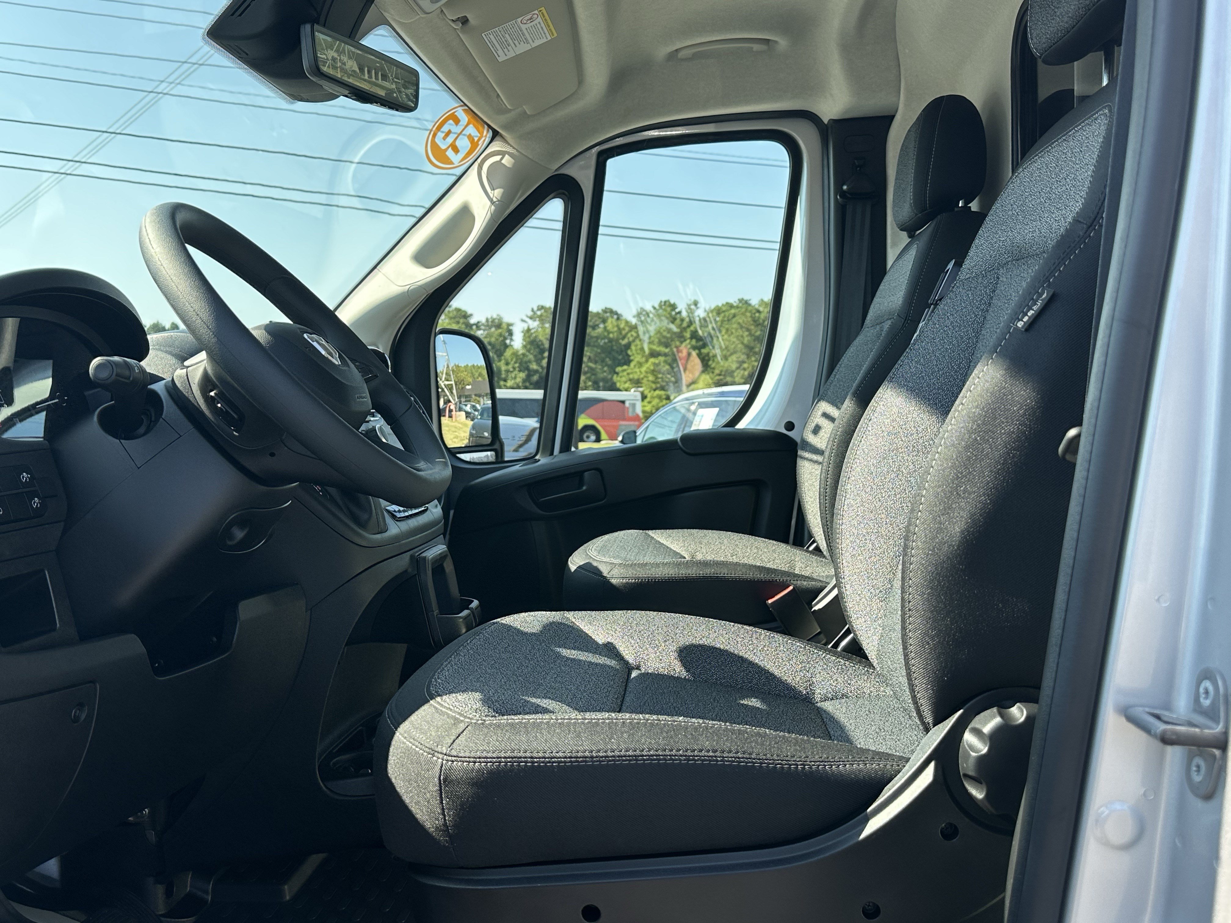 Used 2026 RAM ProMaster 1500 w/ Safety Group FWD image 9