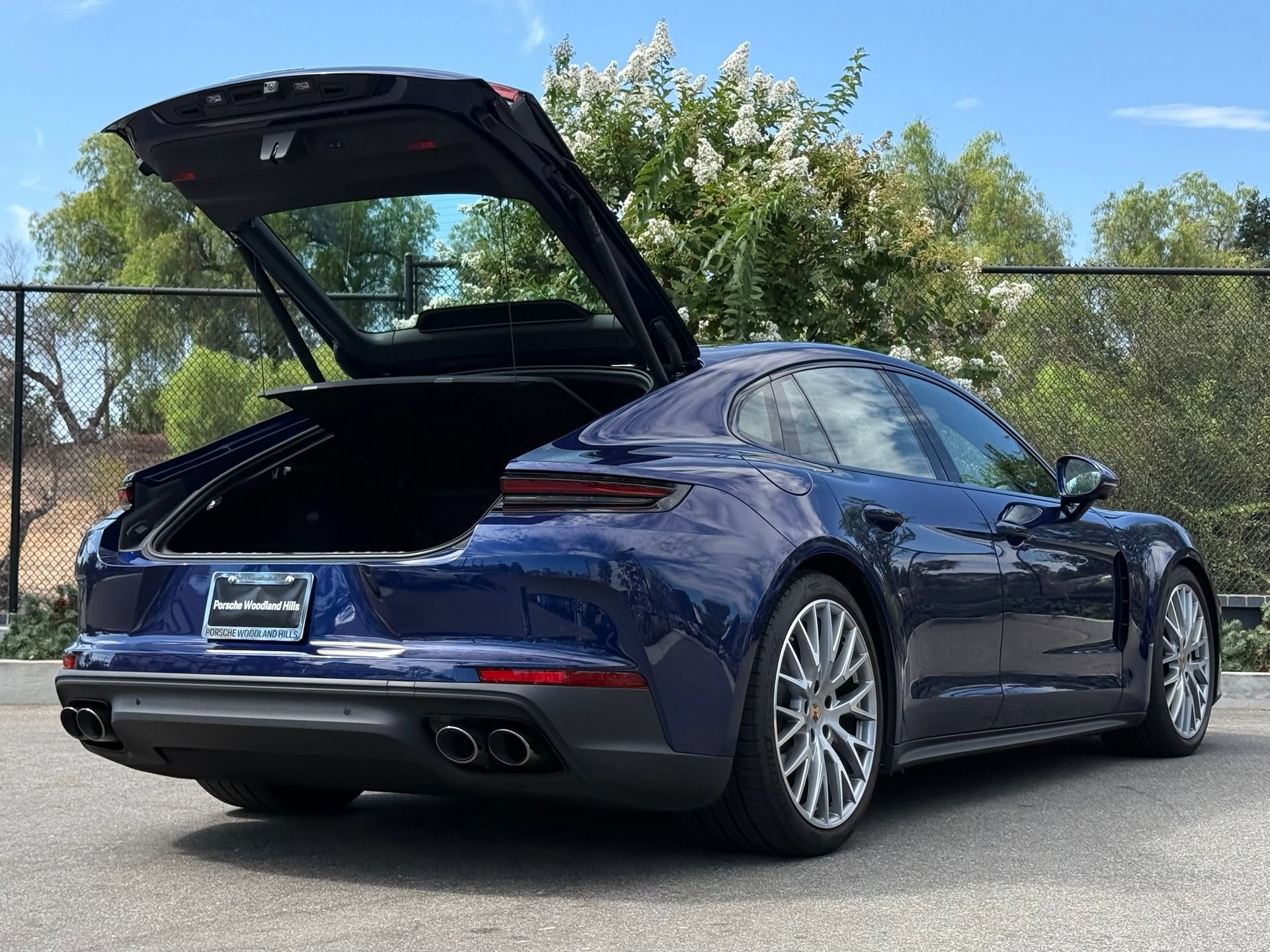 Used 2026 Porsche Panamera image 30