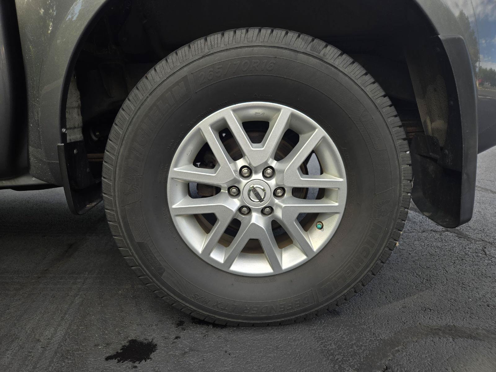 Used 2019 Nissan Frontier SV w/ Value Truck Package AWD/4WD image 10