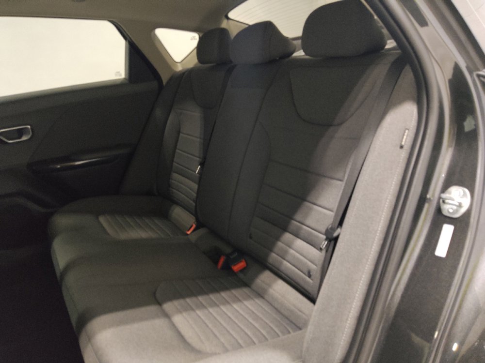Used 2025 Kia K4 EX FWD image 18