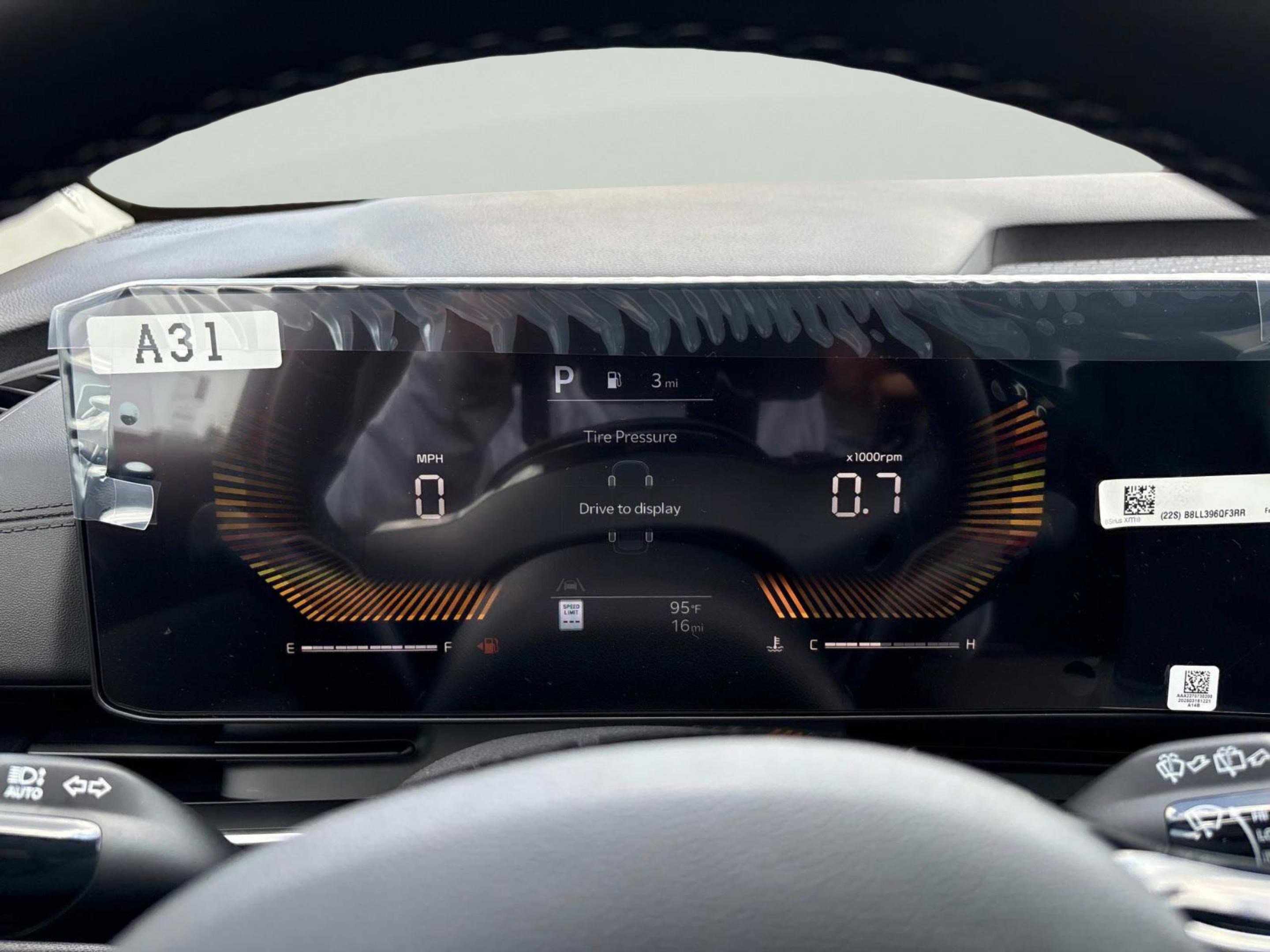 New 2026 Kia Carnival EX image 32