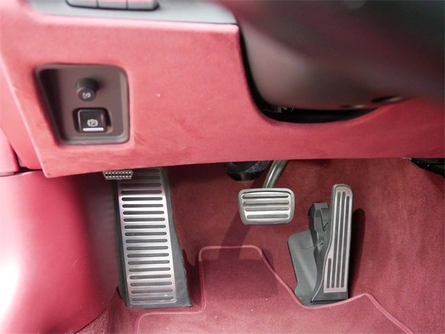 Used 2021 Chevrolet Corvette Stingray Premium Cpe w/ Z51 Performance Package image 20