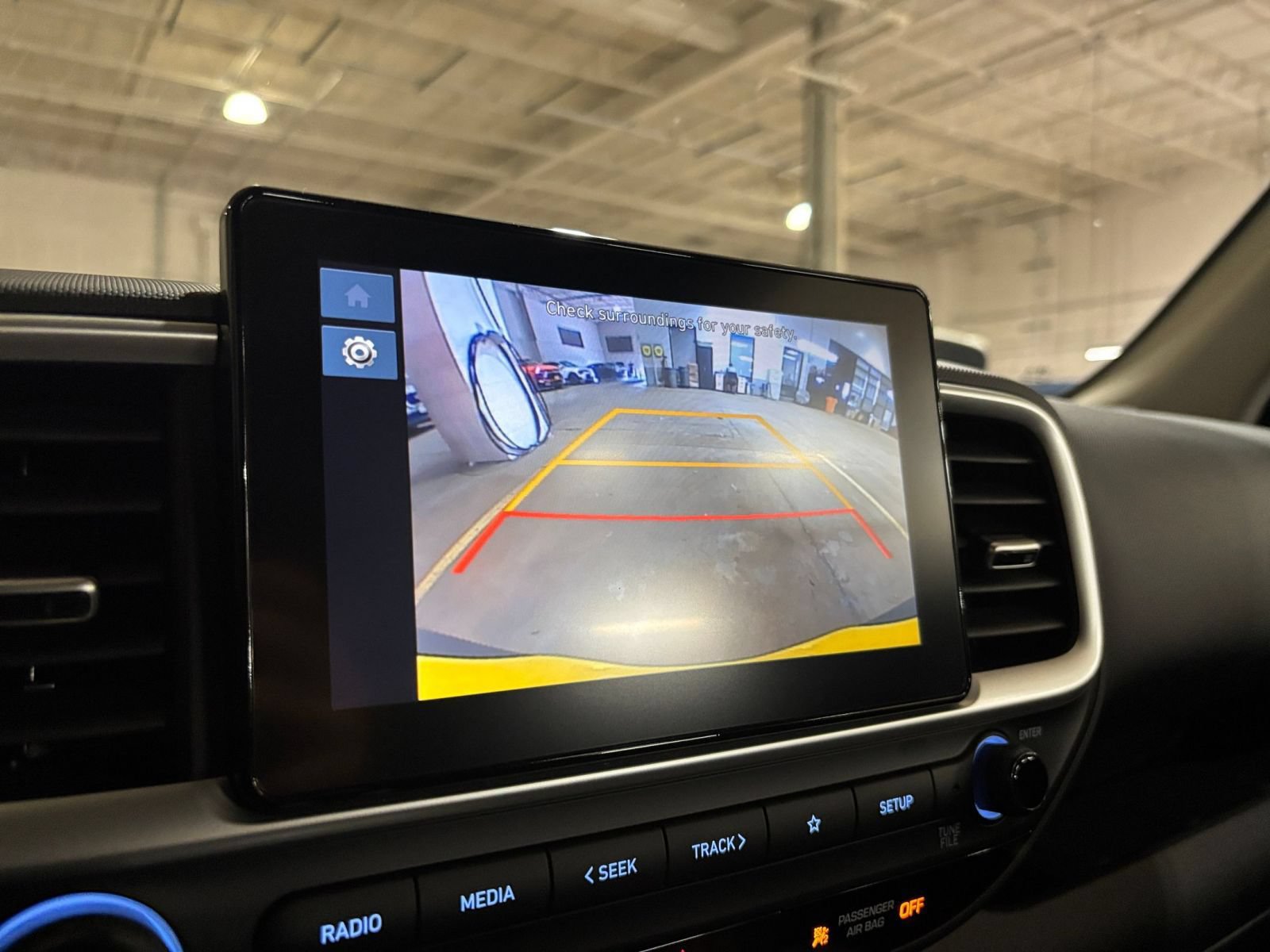 Used 2026 Hyundai Venue SEL FWD image 22