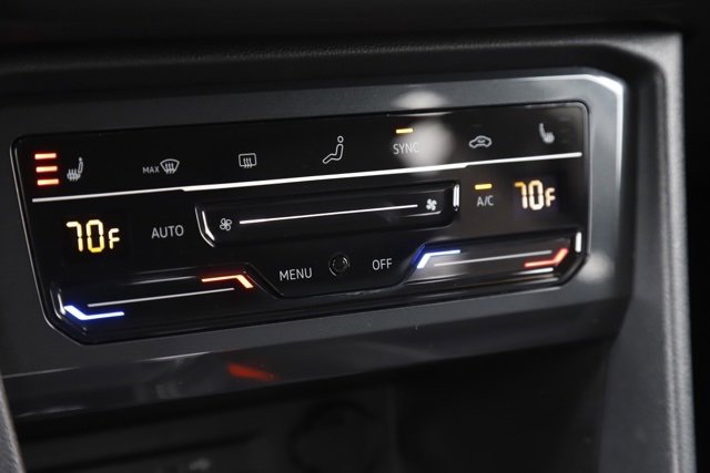 Used 2023 Volkswagen Tiguan SE image 28