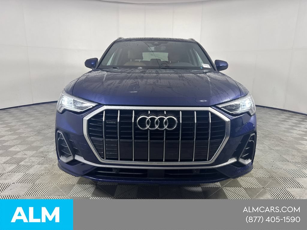 Used 2024 Audi Q3 2.0T Premium AWD/4WD image 3