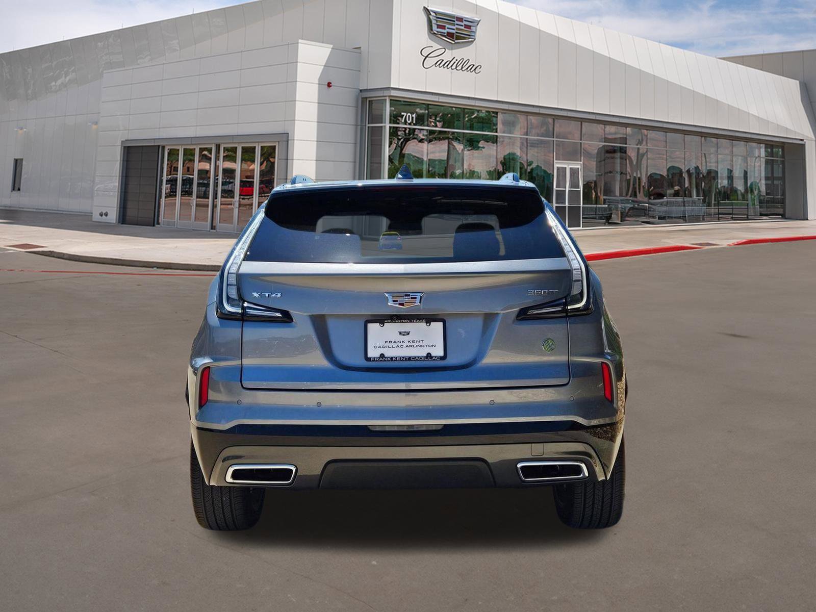 Used 2024 Cadillac XT4 Sport FWD image 5