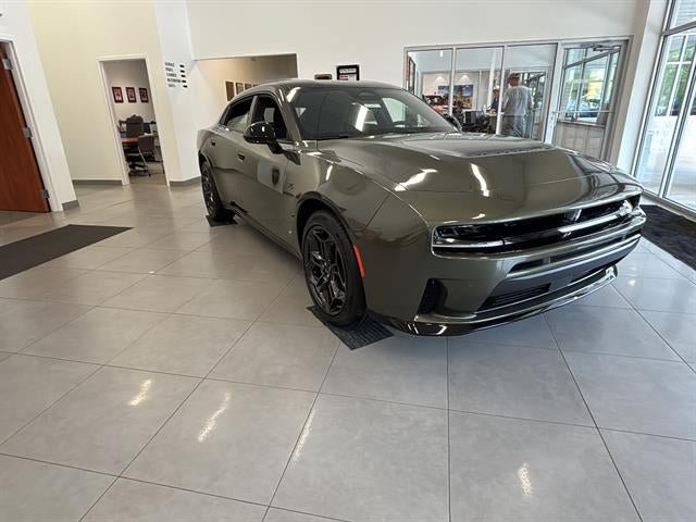 New 2026 Dodge Charger R/T w/ Blacktop Package AWD/4WD image 3