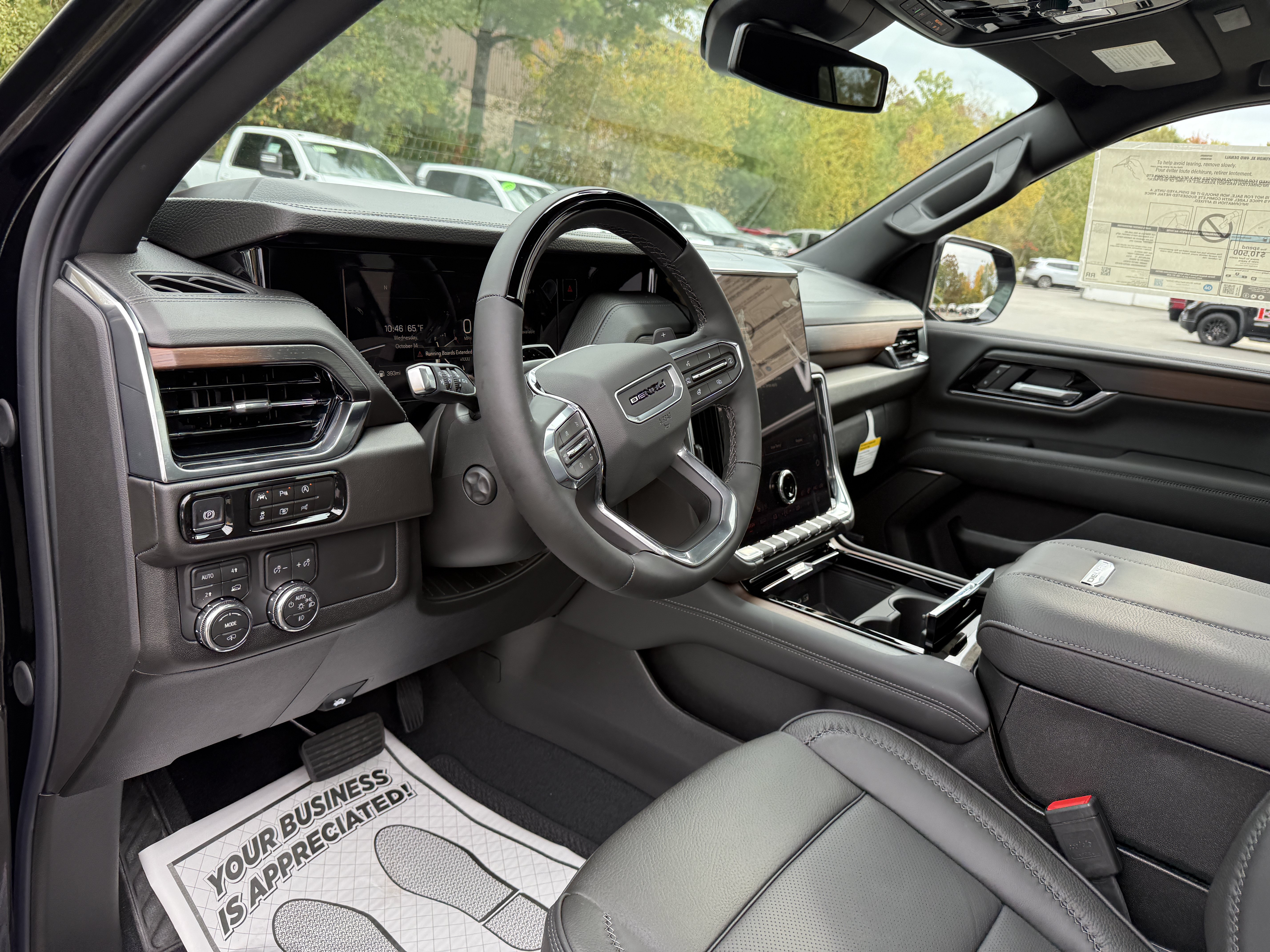 New 2027 GMC Yukon XL Denali AWD/4WD image 13