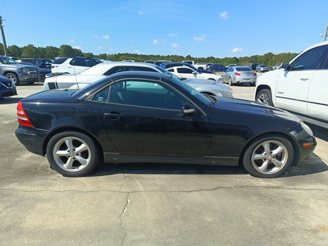 Used 2003 Mercedes-Benz SLK 320 image 2