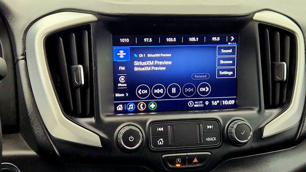 Used 2022 GMC Terrain SLT image 18