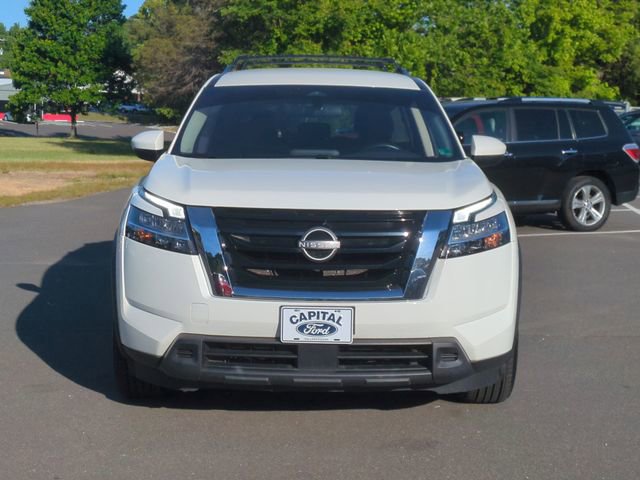 Used 2022 Nissan Pathfinder SV AWD/4WD image 16