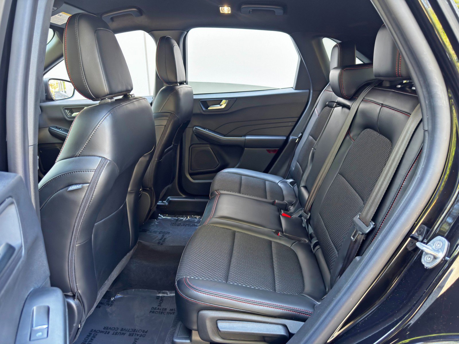 Used 2024 Ford Escape ST-Line w/ Tech Pack #1 image 36