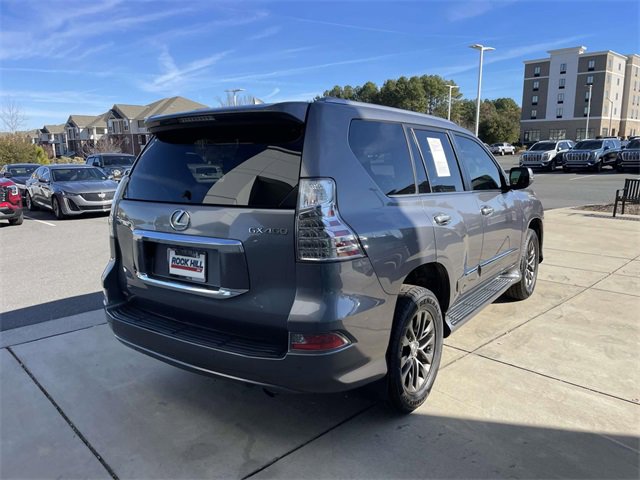 Used 2017 Lexus GX 460 image 6