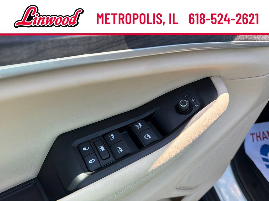 Used 2025 Jeep Grand Cherokee Limited AWD/4WD image 16