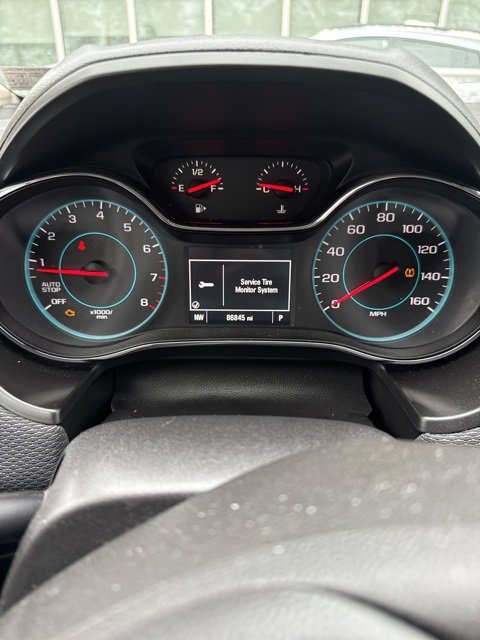 Used 2017 Chevrolet Cruze LT image 23