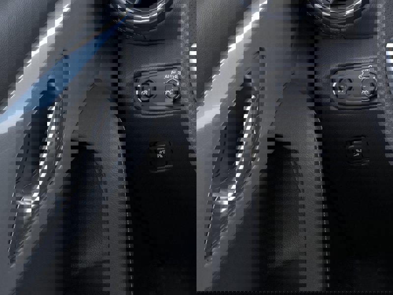 New 2026 Chevrolet Blazer LT image 43