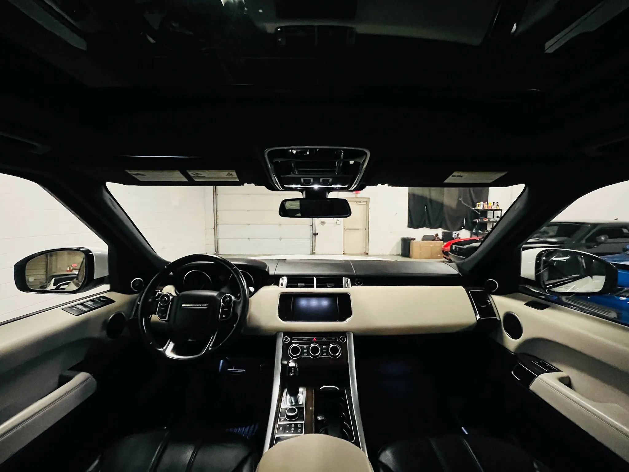 Used 2015 Land Rover Range Rover Sport HSE AWD/4WD image 11