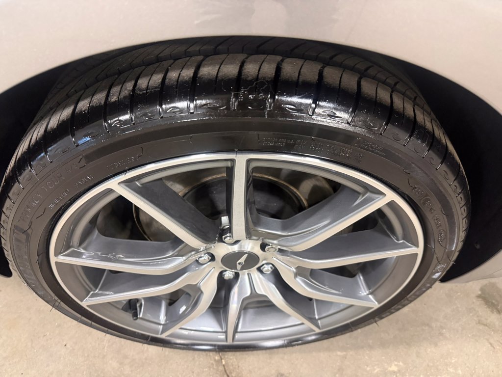 Used 2023 Genesis G70 3.3T AWD/4WD image 15