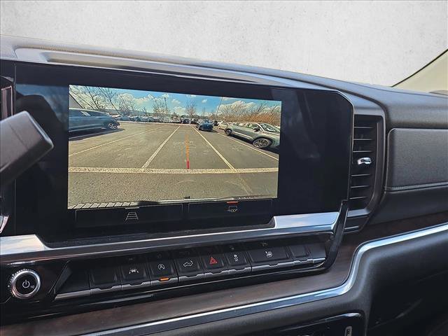 Used 2023 GMC Sierra 1500 SLT AWD/4WD image 13