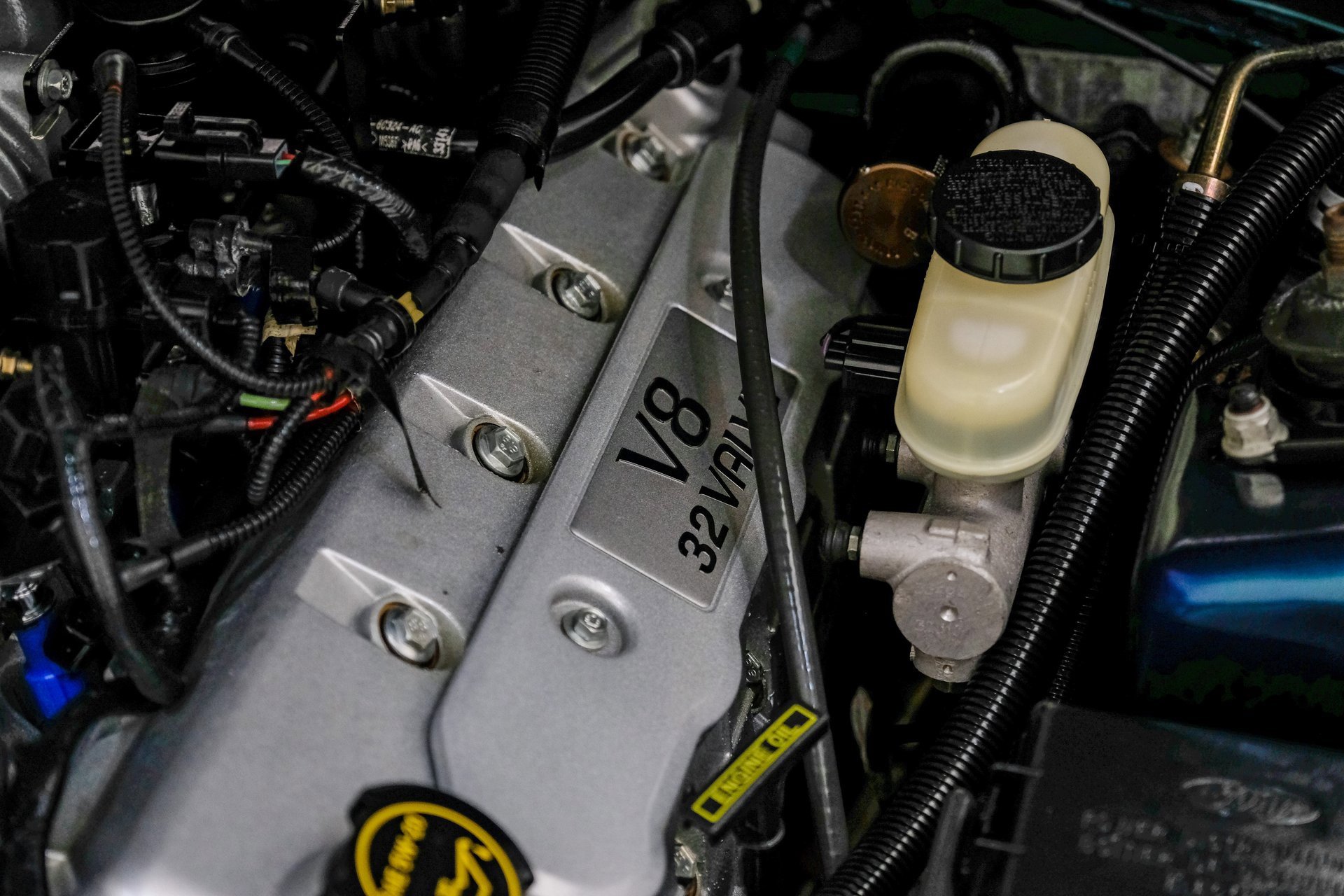 Used 2004 Ford Mustang Cobra image 99