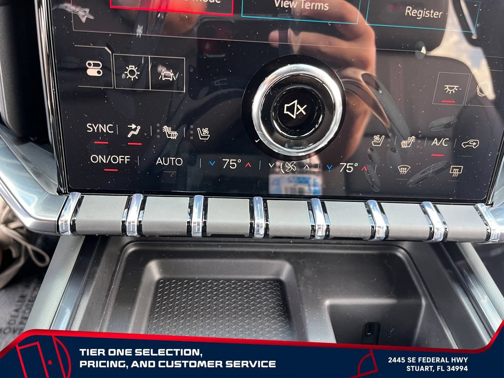 New 2026 GMC Acadia AT4 w/ Luxury Package AWD/4WD image 24