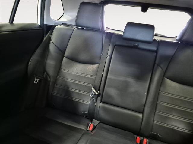 Used 2020 Toyota RAV4 Limited image 16