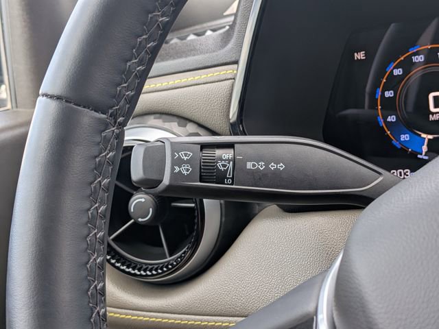 Used 2024 Chevrolet Colorado ZR2 w/ ZR2 Convenience Package III AWD/4WD image 30