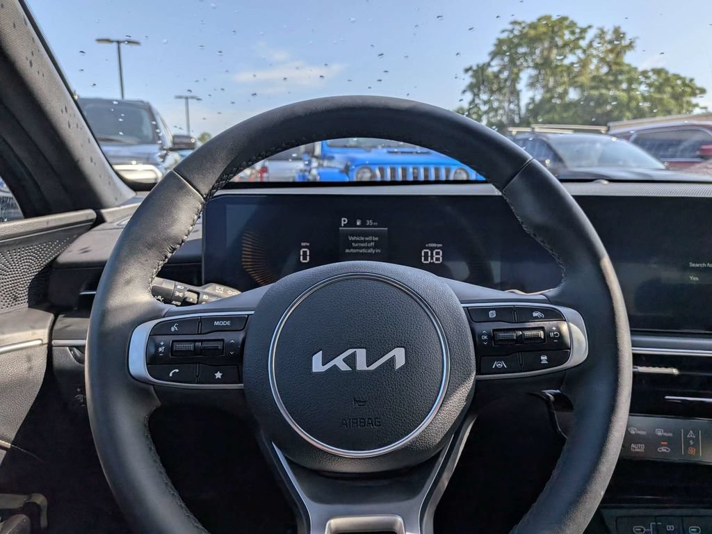 Used 2026 Kia K5 GT-Line w/ GT-Line Premium Package AWD/4WD image 19