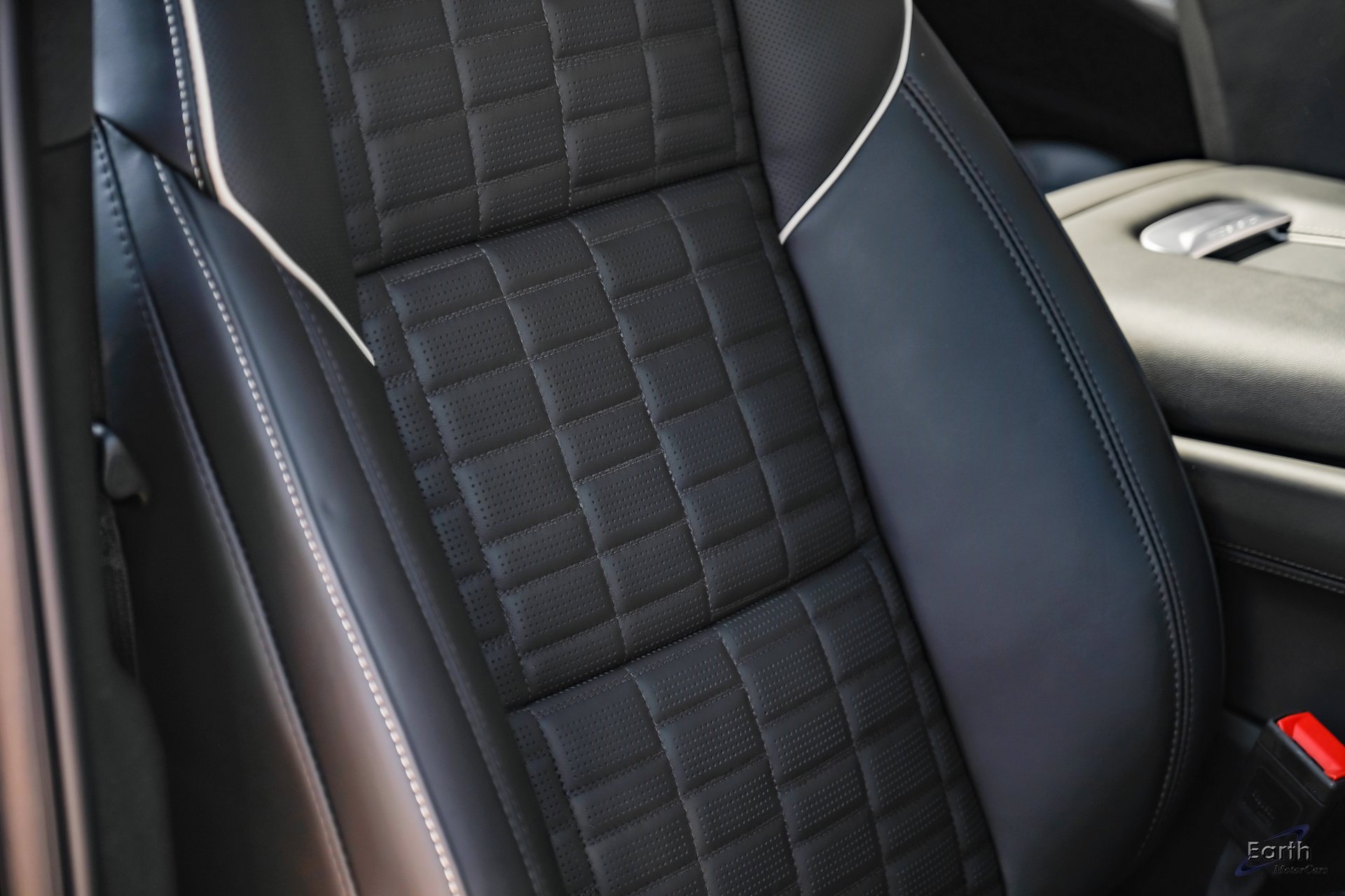 Used 2025 Cadillac Escalade V image 49