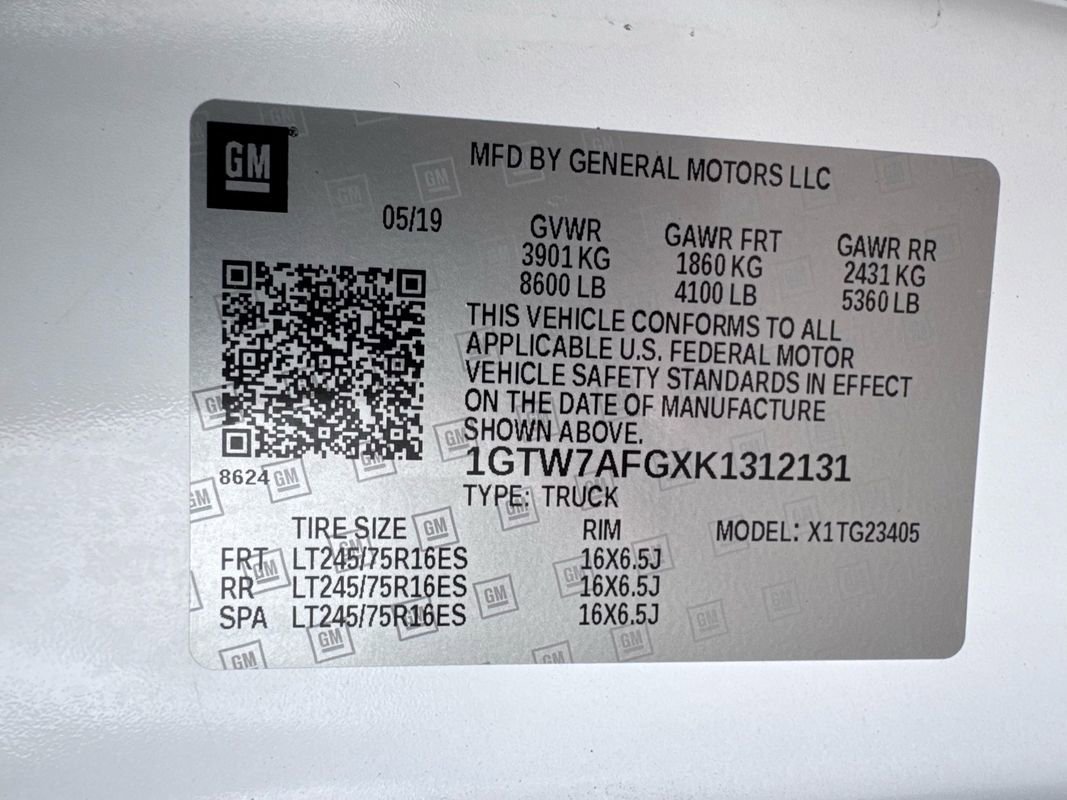 Used 2019 GMC Savana 2500 w/ Driver Convenience Package image 42