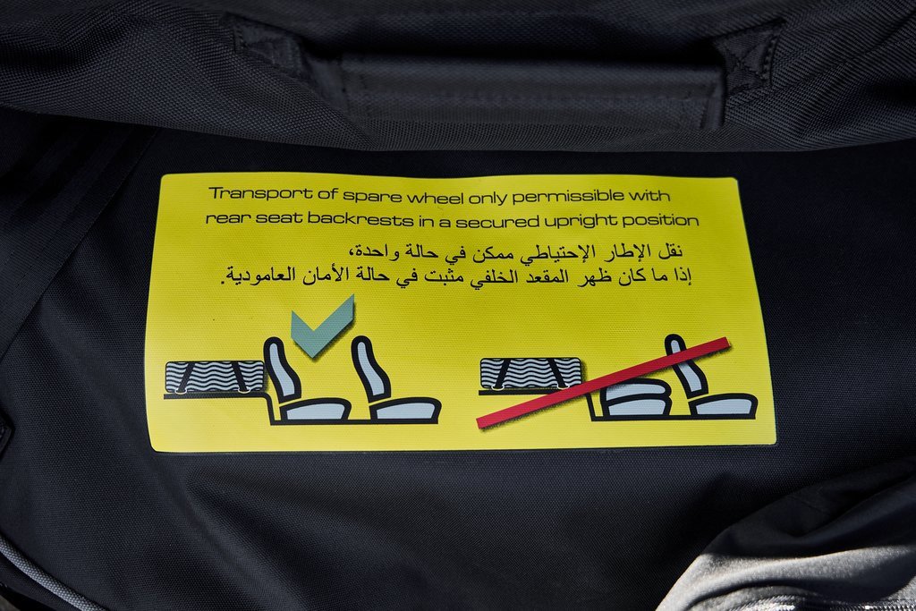 Used 2025 Lamborghini Urus SE image 22