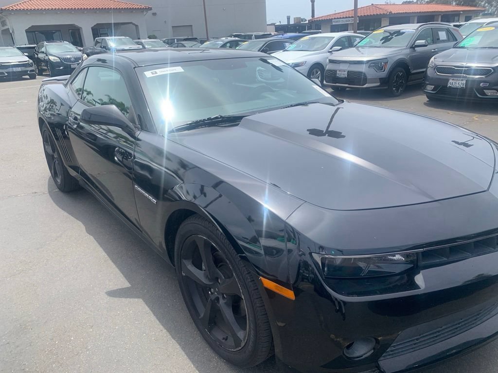 Used 2015 Chevrolet Camaro LT w/ RS Package RWD image 4