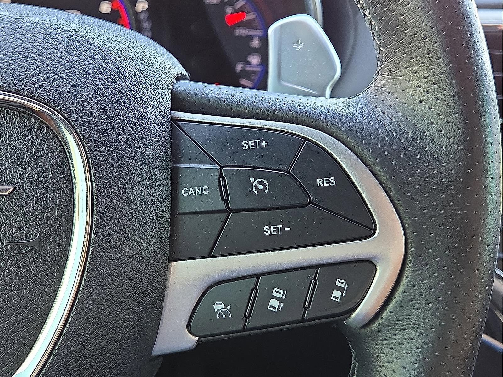 Used 2018 Jeep Grand Cherokee SRT w/ Trailer Tow Group IV image 22