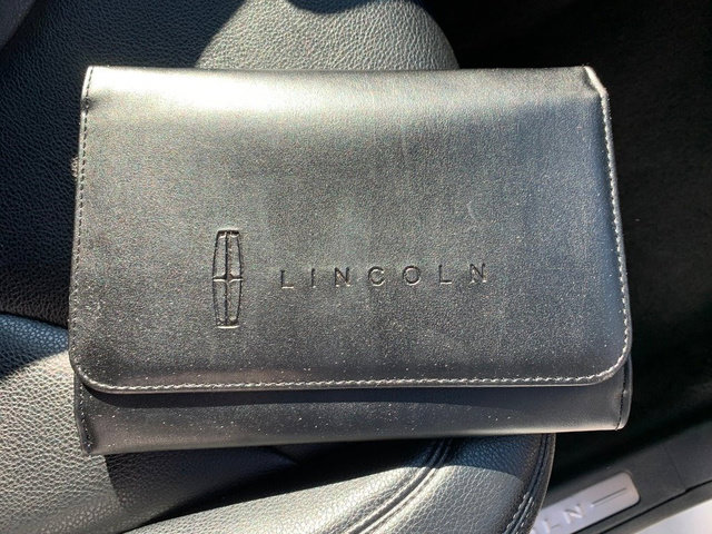 Used 2022 Lincoln Nautilus AWD image 15