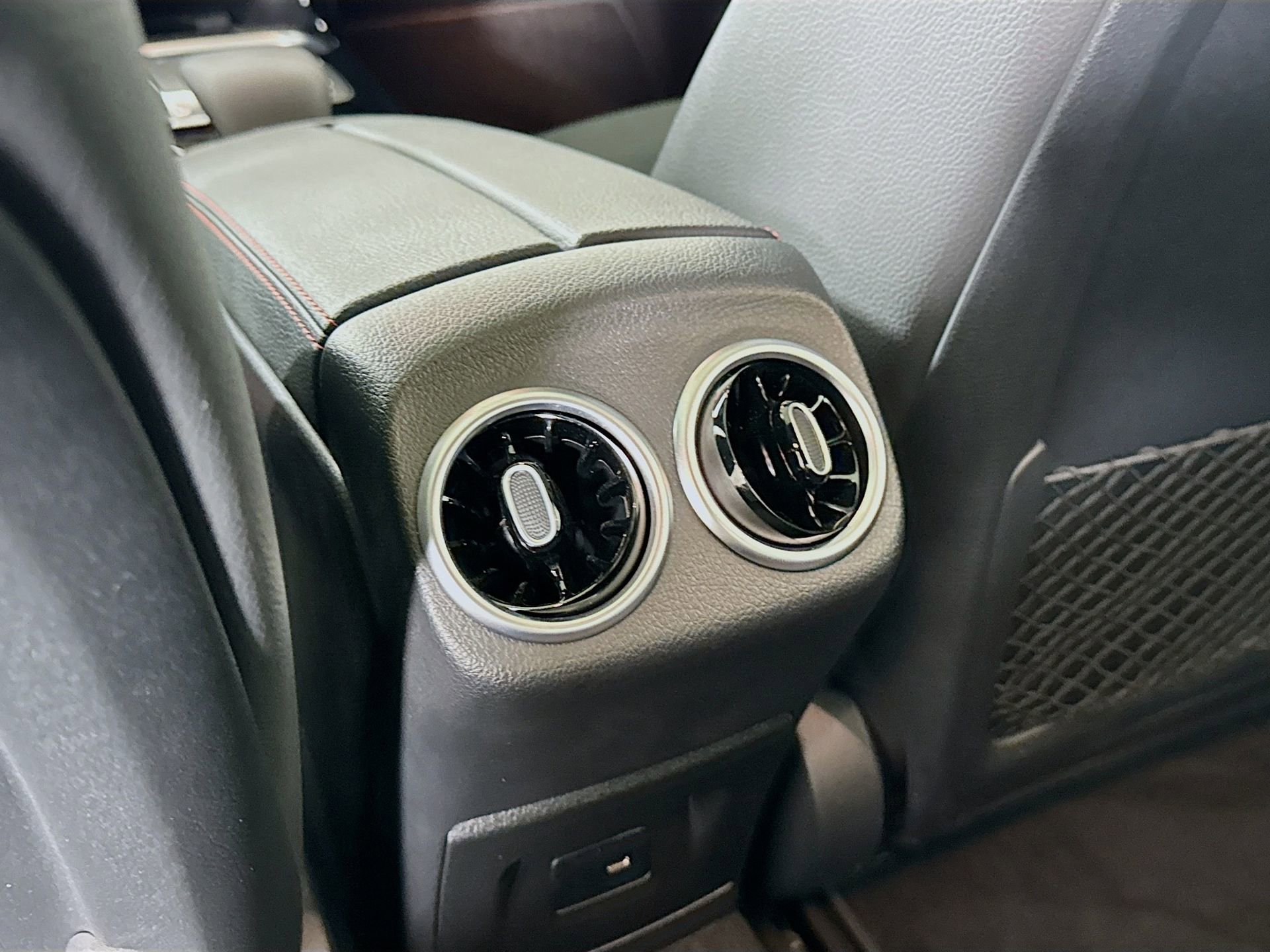 Used 2023 Mercedes-Benz CLA 250 image 26