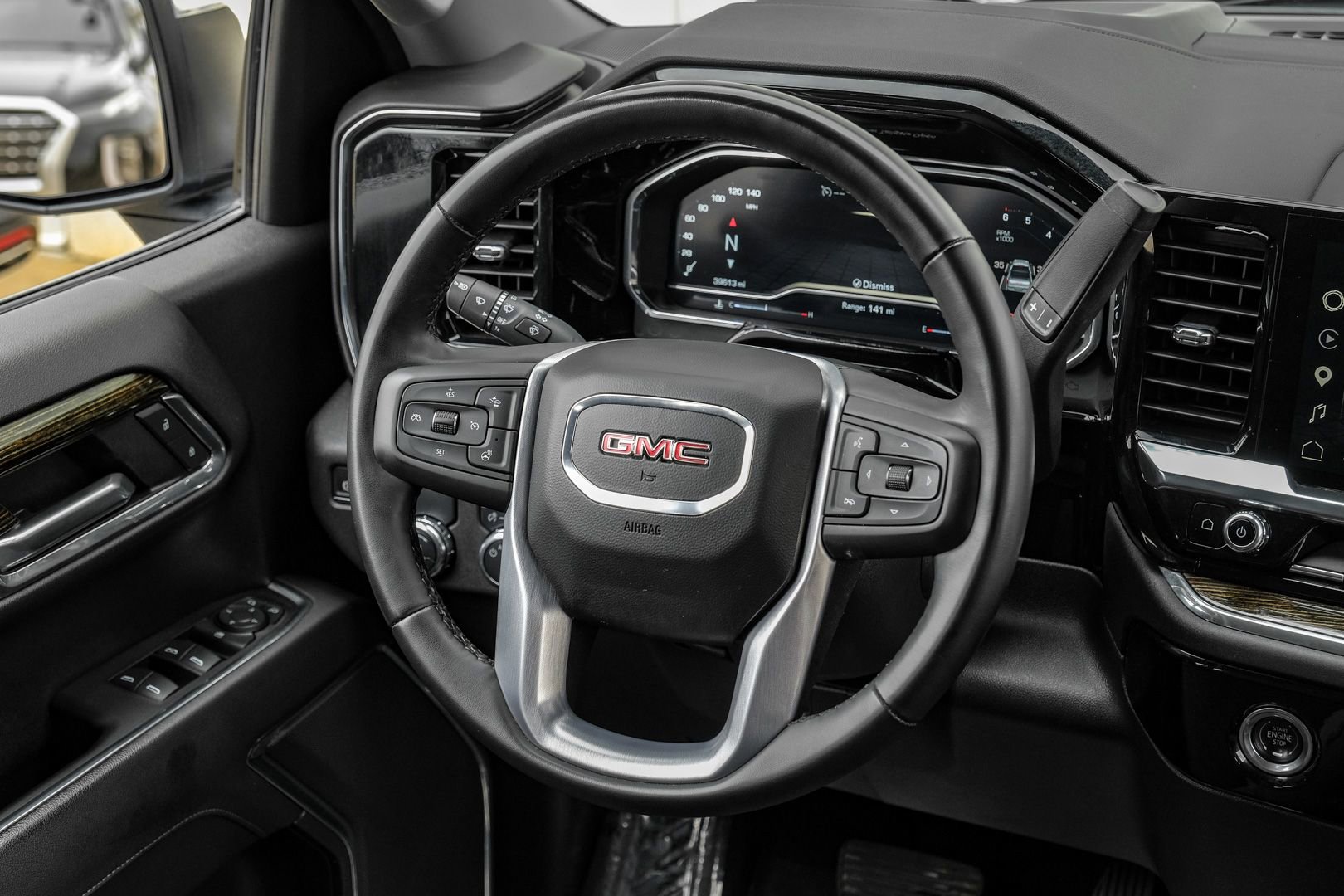 Used 2024 GMC Sierra 1500 SLE RWD image 15