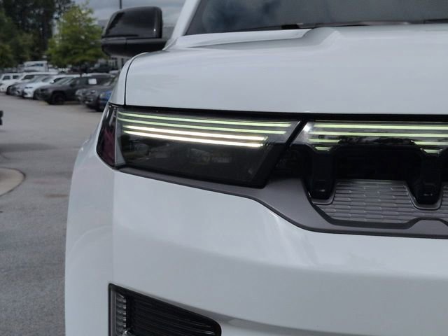 New 2026 Jeep Grand Wagoneer L Limited AWD/4WD image 10
