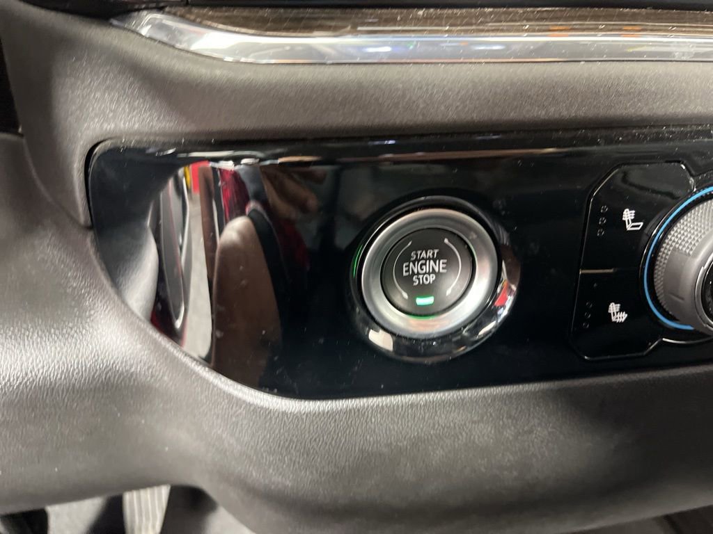 Used 2024 Chevrolet Silverado 1500 LT image 26