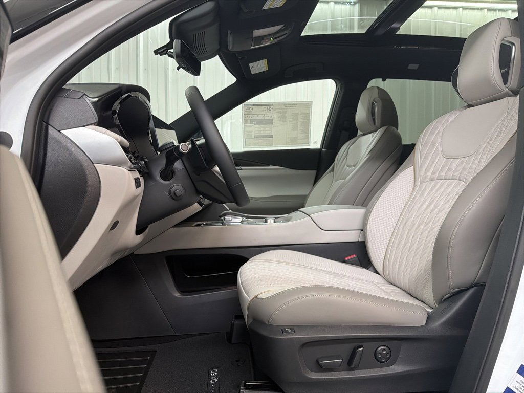 New 2026 INFINITI QX60 Autograph image 13