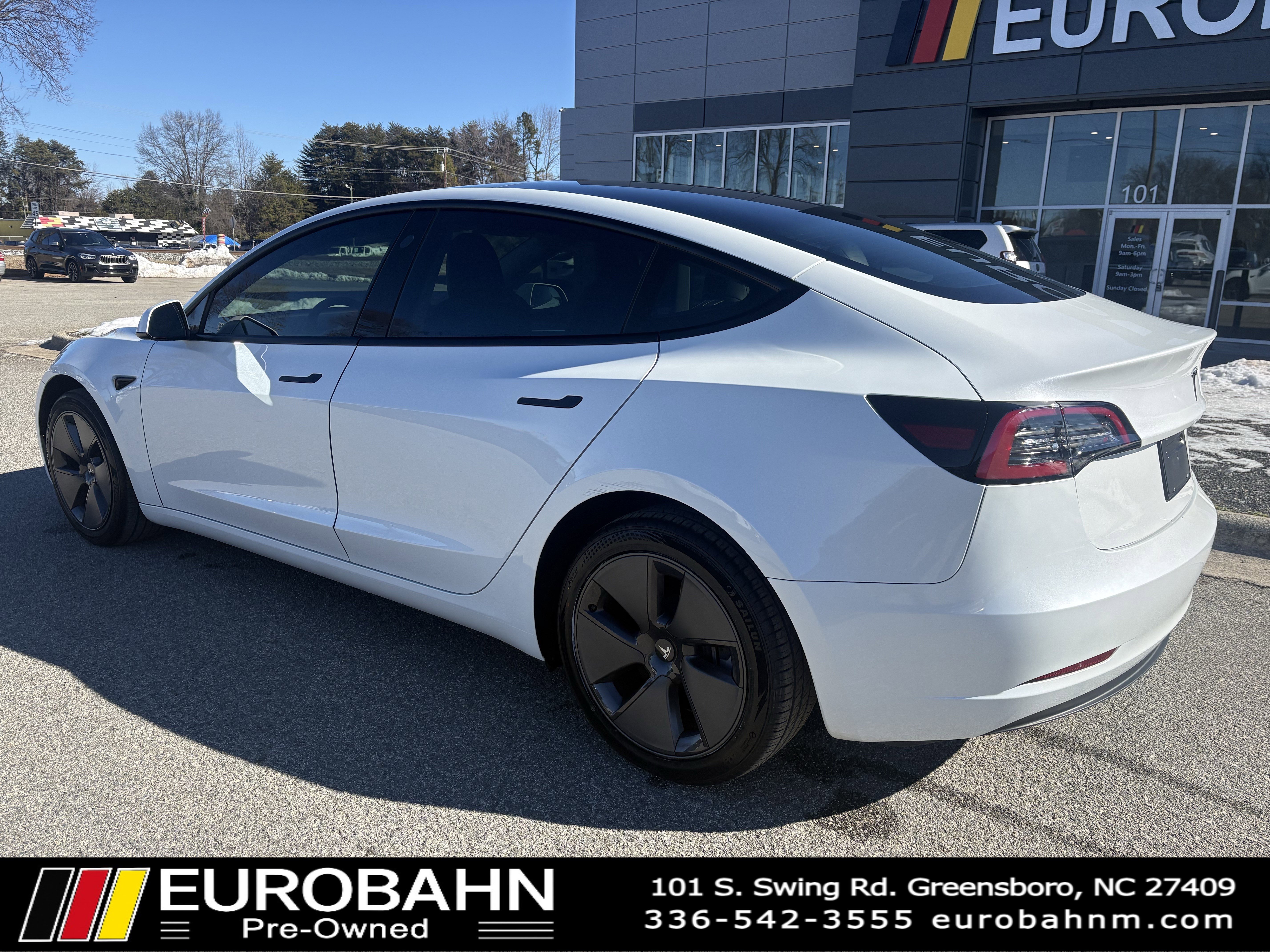 Used 2023 Tesla Model 3 Standard Range image 29