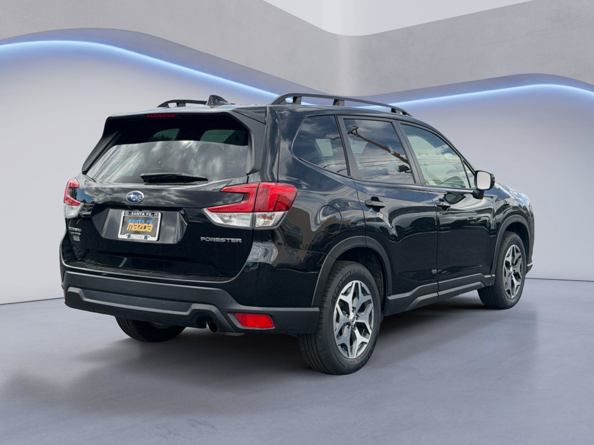 Used 2022 Subaru Forester Premium AWD/4WD image 7