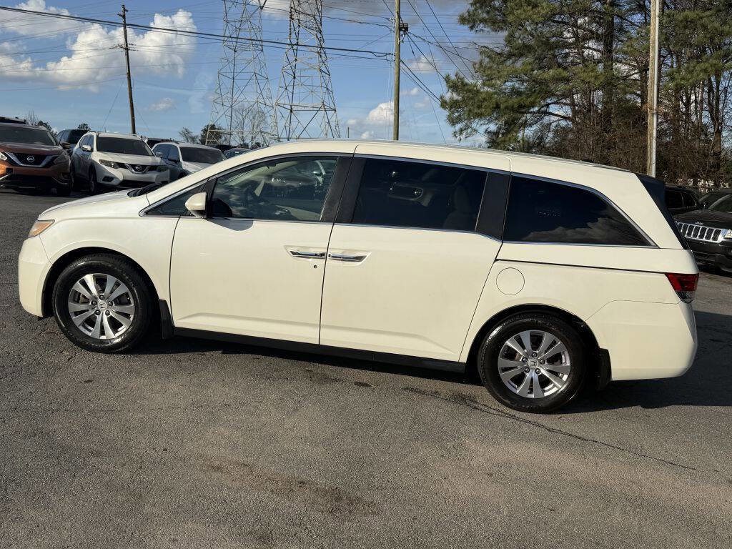 Used 2016 Honda Odyssey SE image 7