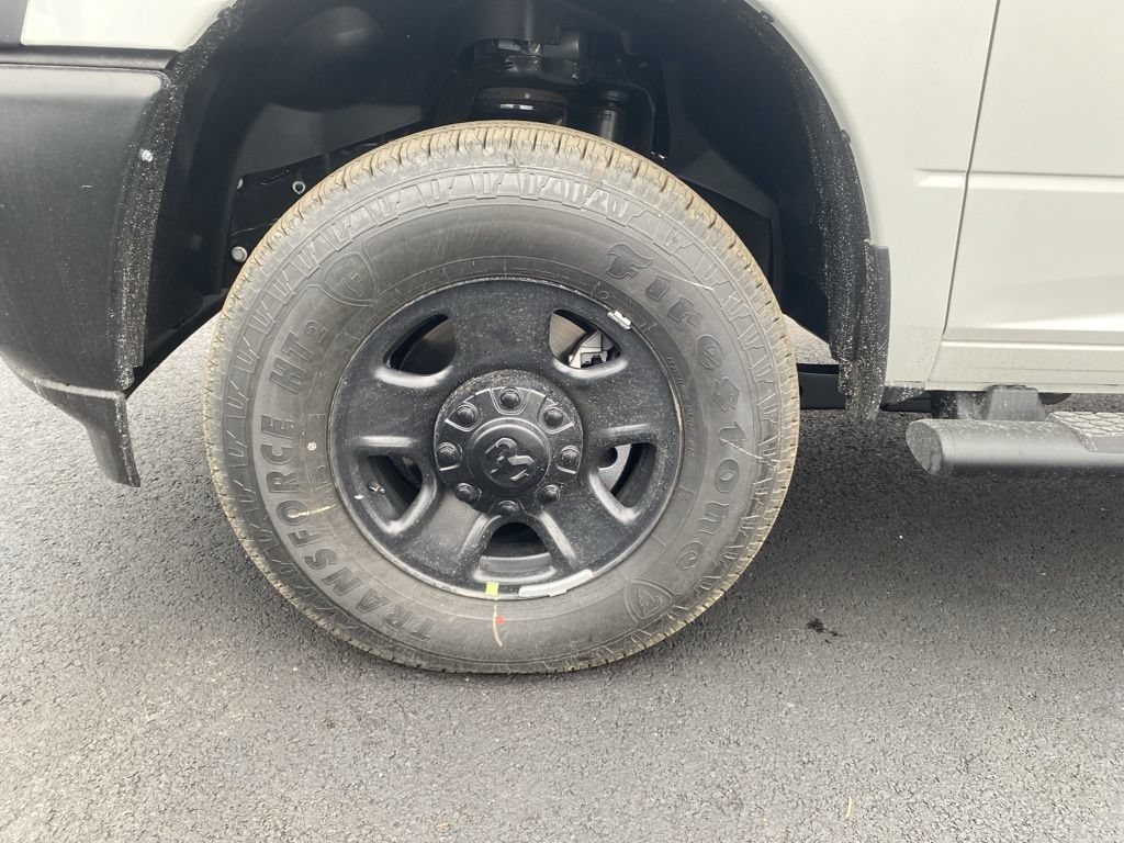 New 2026 RAM 3500 Tradesman AWD/4WD image 9