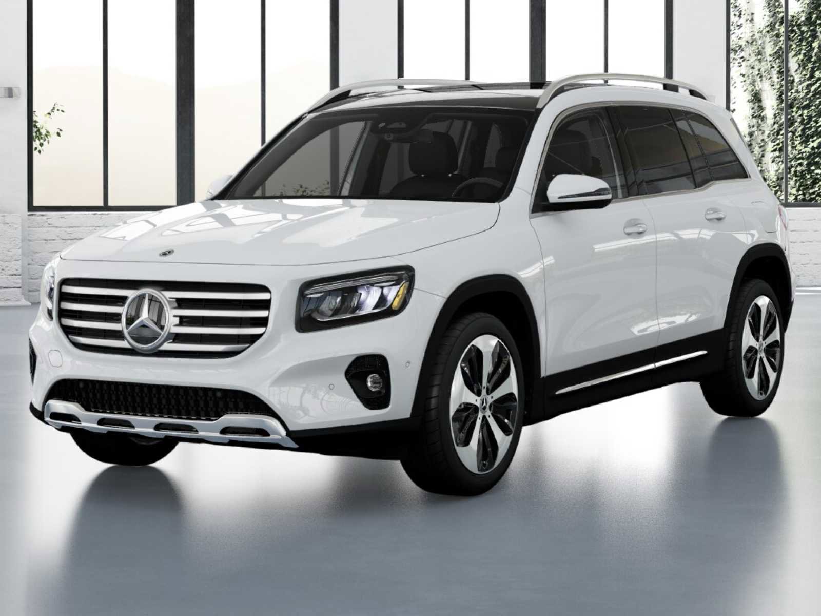 Used 2025 Mercedes-Benz GLB 250 image 1