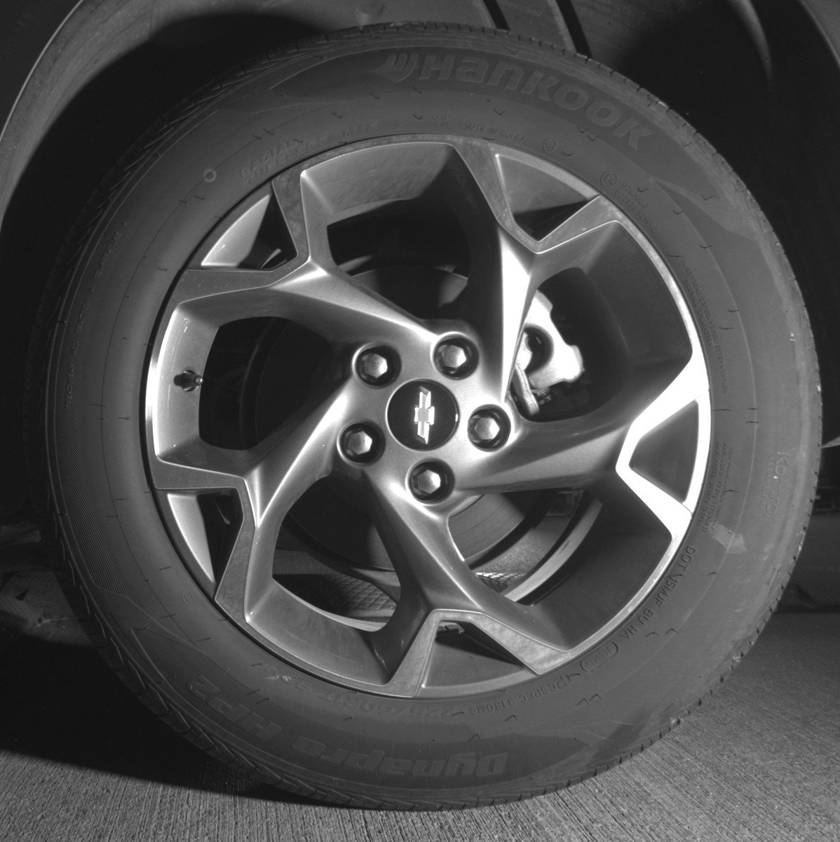 Used 2025 Chevrolet Trax LT FWD image 14