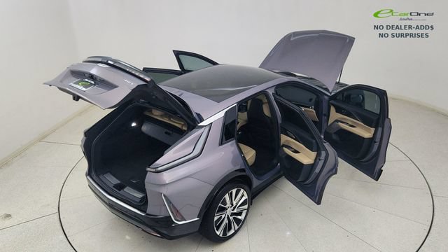 Used 2024 Cadillac Lyriq Luxury w/ Nappa Leather Package RWD image 83